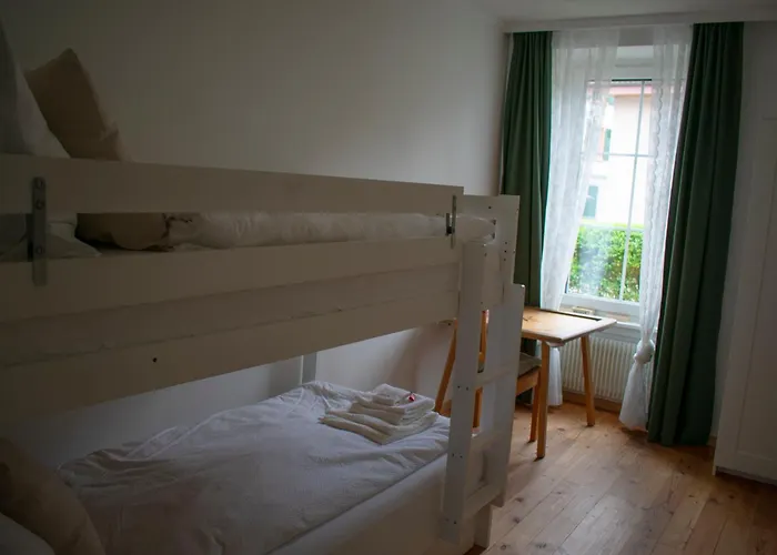 Epoka アパート インターラーケン